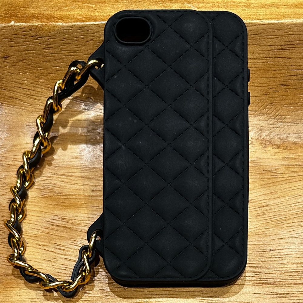 iPhone 4 Case with Gold Chain Handle Black Silicone Embossed Quilted Purse GUC